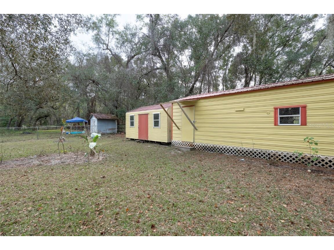 621 NE 165th Terrace Silver Springs FL 34488 OM715959 image46