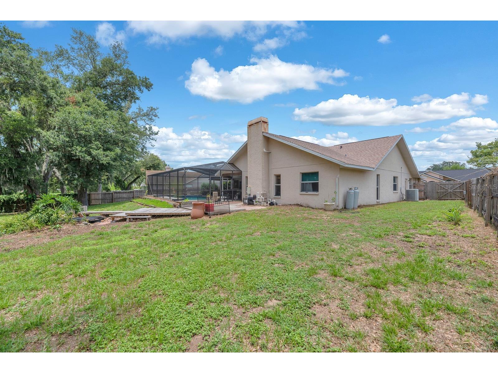 621 Penn National Road Seffner FL 33584 TB8516898 image36