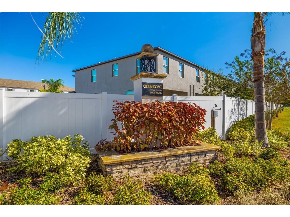 621 Royal Empress Drive Ruskin FL 33570 TB8445496 image10