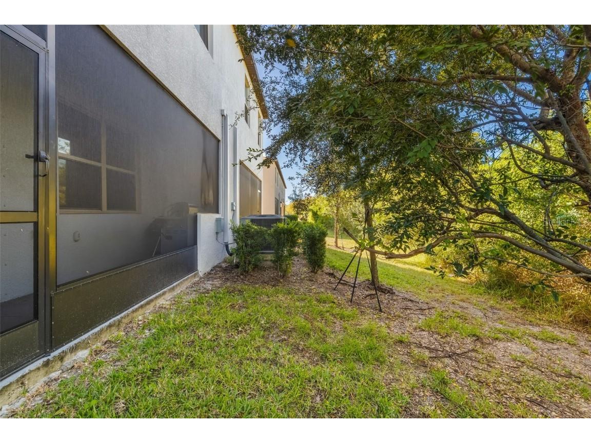 621 Royal Empress Drive Ruskin FL 33570 TB8445496 image6