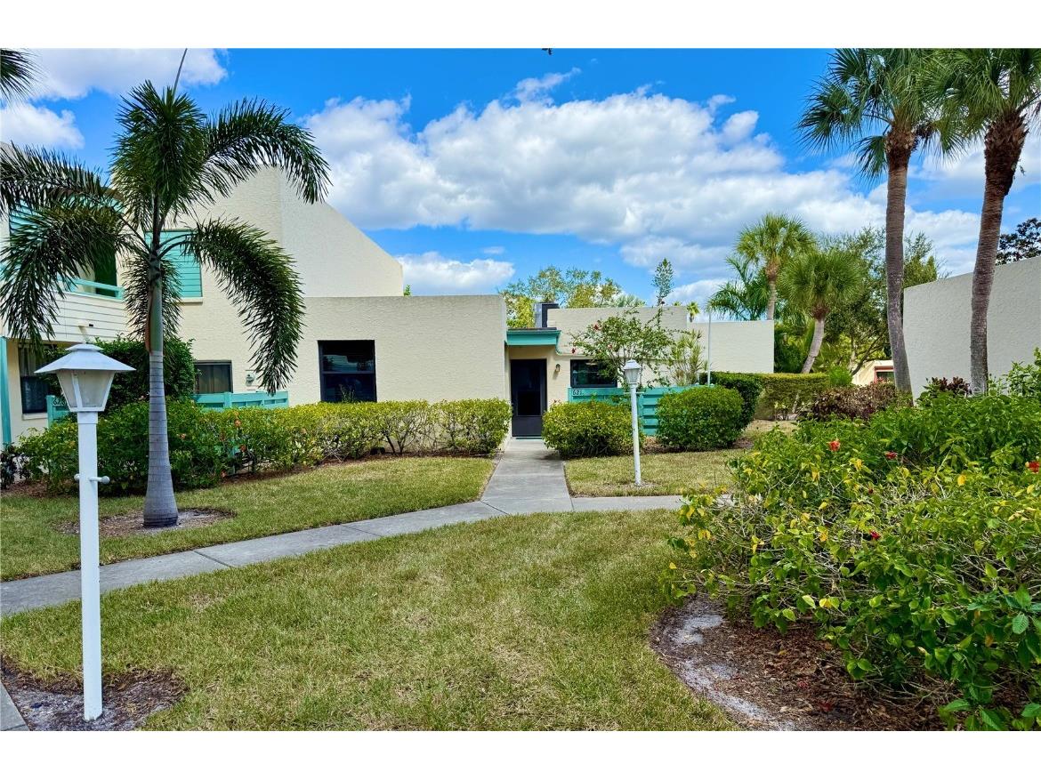 621 Spring Lakes Boulevard #621 Bradenton FL 34210 A4669076 image1