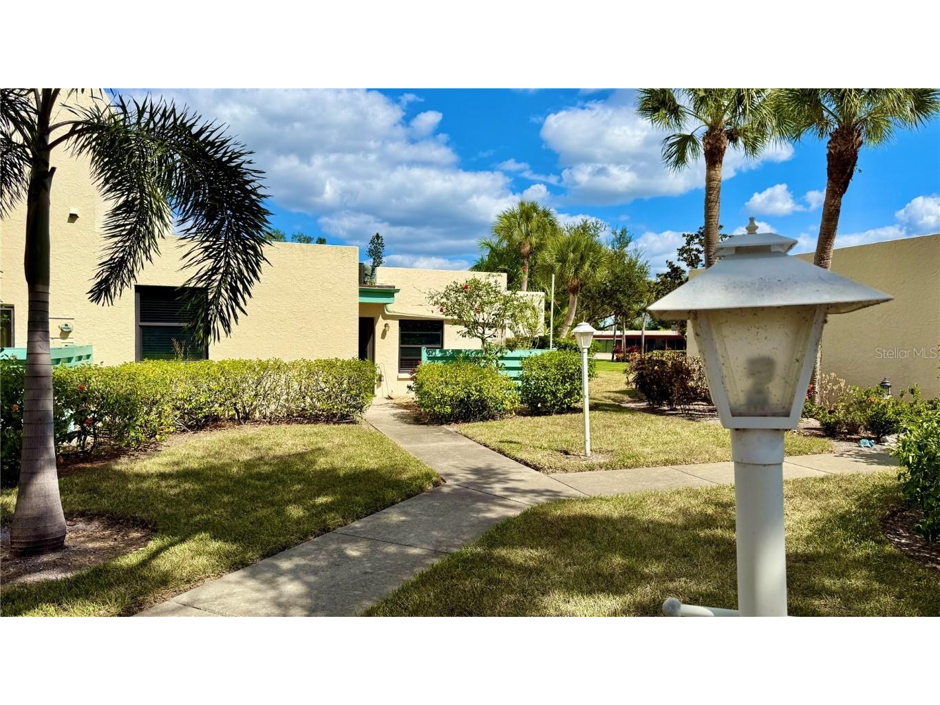 621 Spring Lakes Boulevard #621 Bradenton FL 34210 A4669076 image2