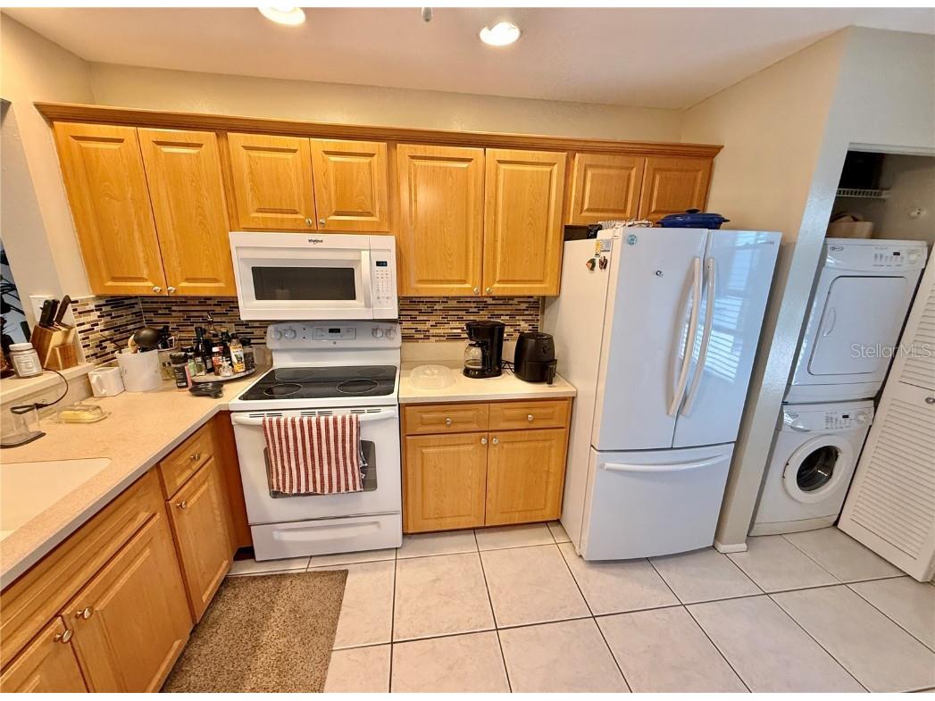 621 Spring Lakes Boulevard #621 Bradenton FL 34210 A4669076 image32