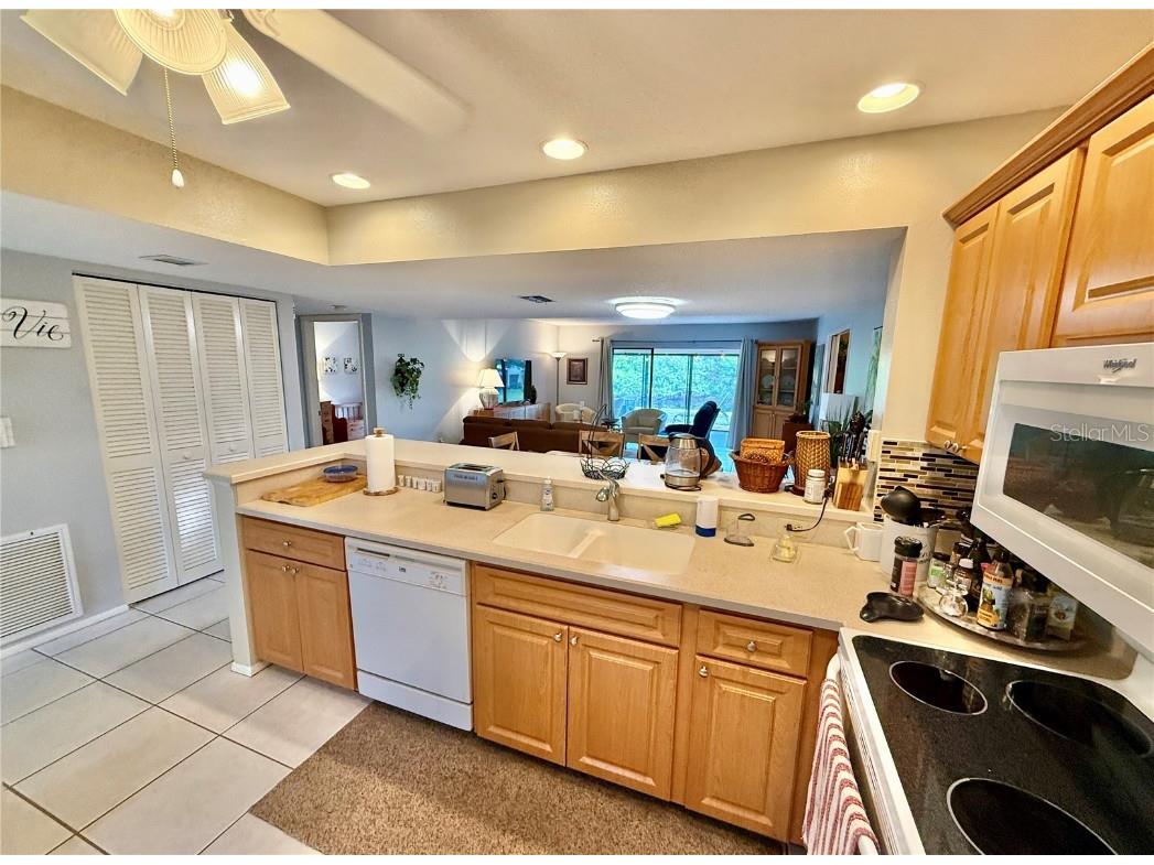 621 Spring Lakes Boulevard #621 Bradenton FL 34210 A4669076 image35