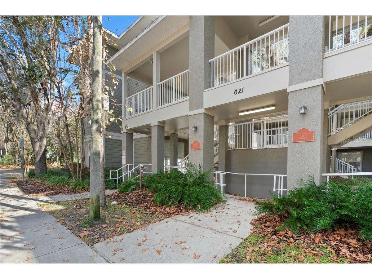 621 SW 10th Street #204 Gainesville FL 32601 GC536360 image1