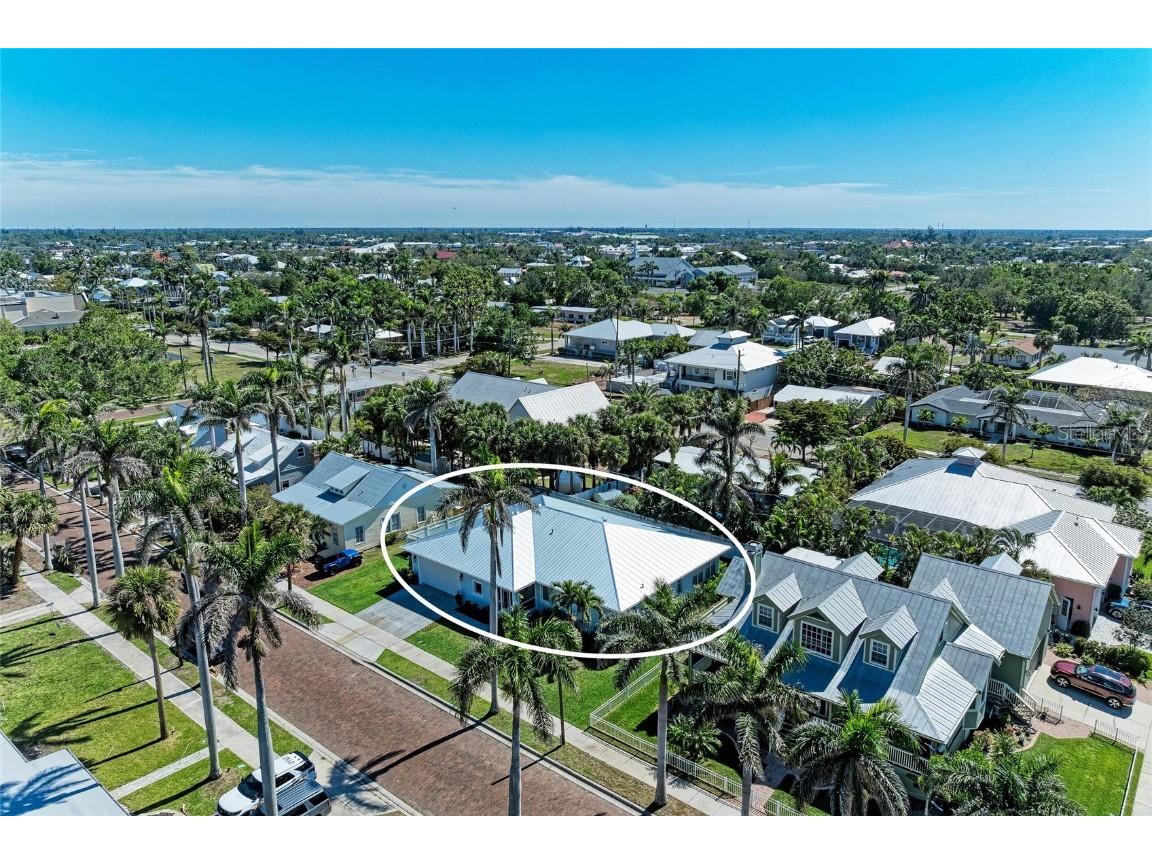 621 Trabue Avenue Punta Gorda FL 33950 C7515315 image2