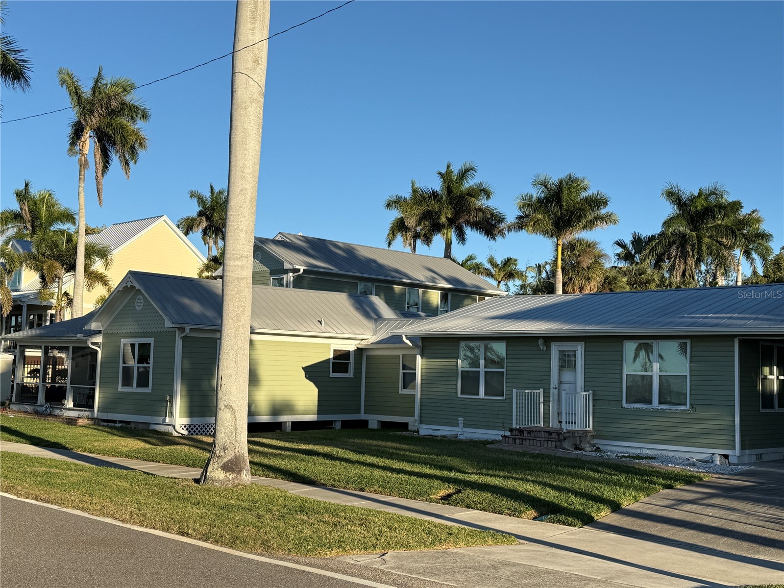 621 or 625 W Retta Esplanade Punta Gorda FL 33950 C7520414 image6
