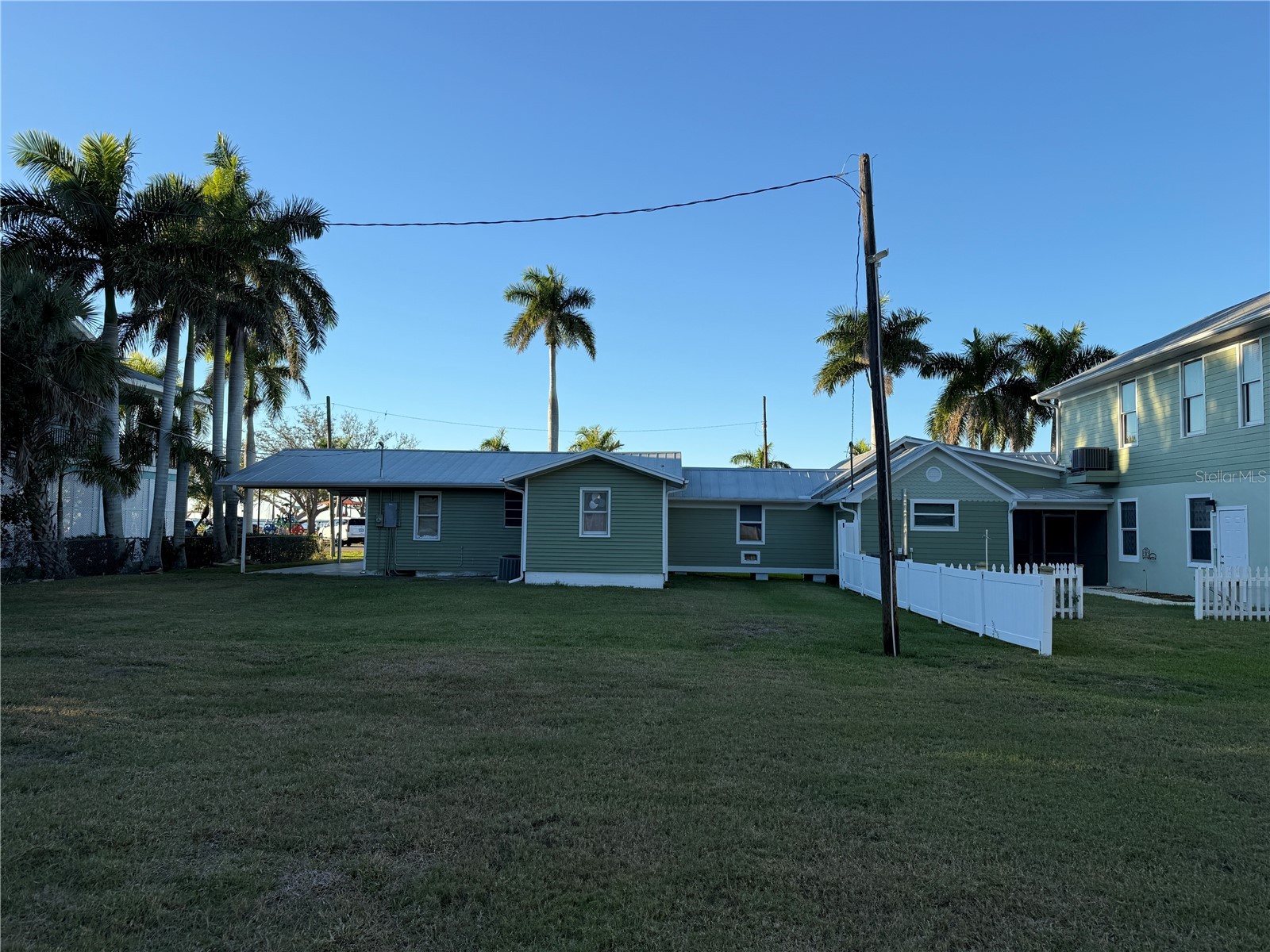 621 or 625 W Retta Esplanade Punta Gorda FL 33950 C7520414 image9