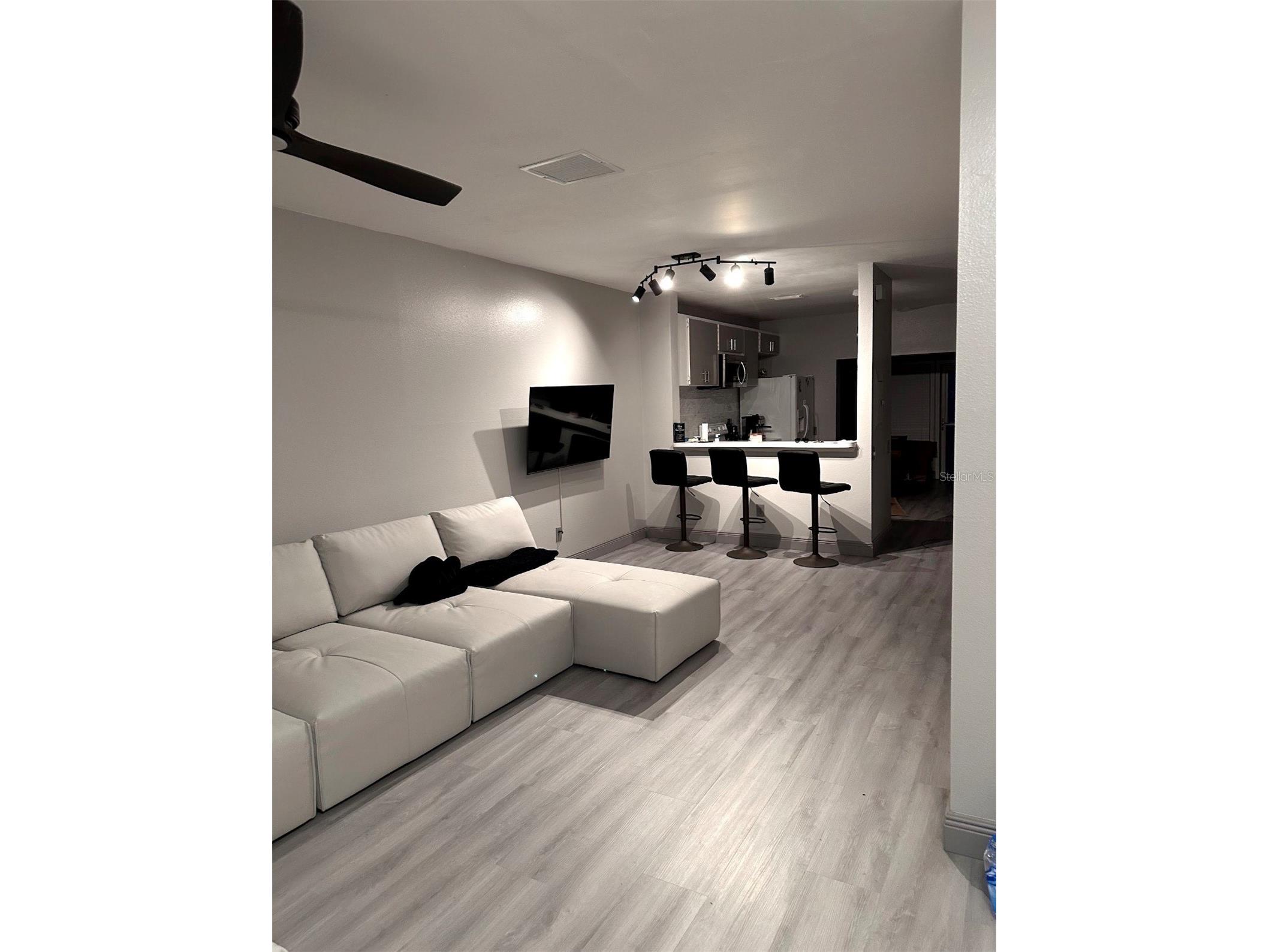 6210 Bayside Key Drive Tampa FL 33615 TB8488172 image4