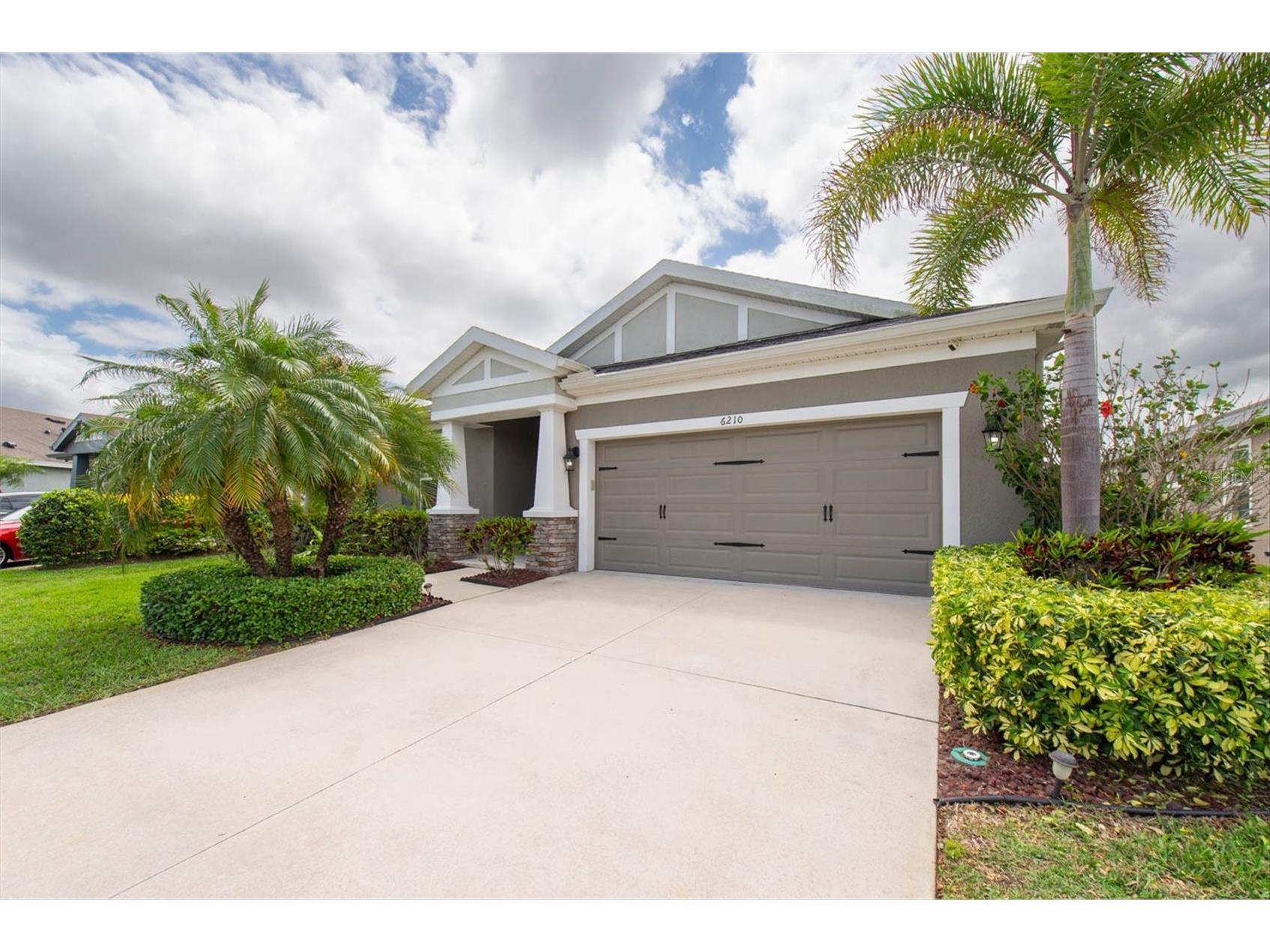 6210 Heirloom Place Apollo Beach FL 33572 TB8496380 image1