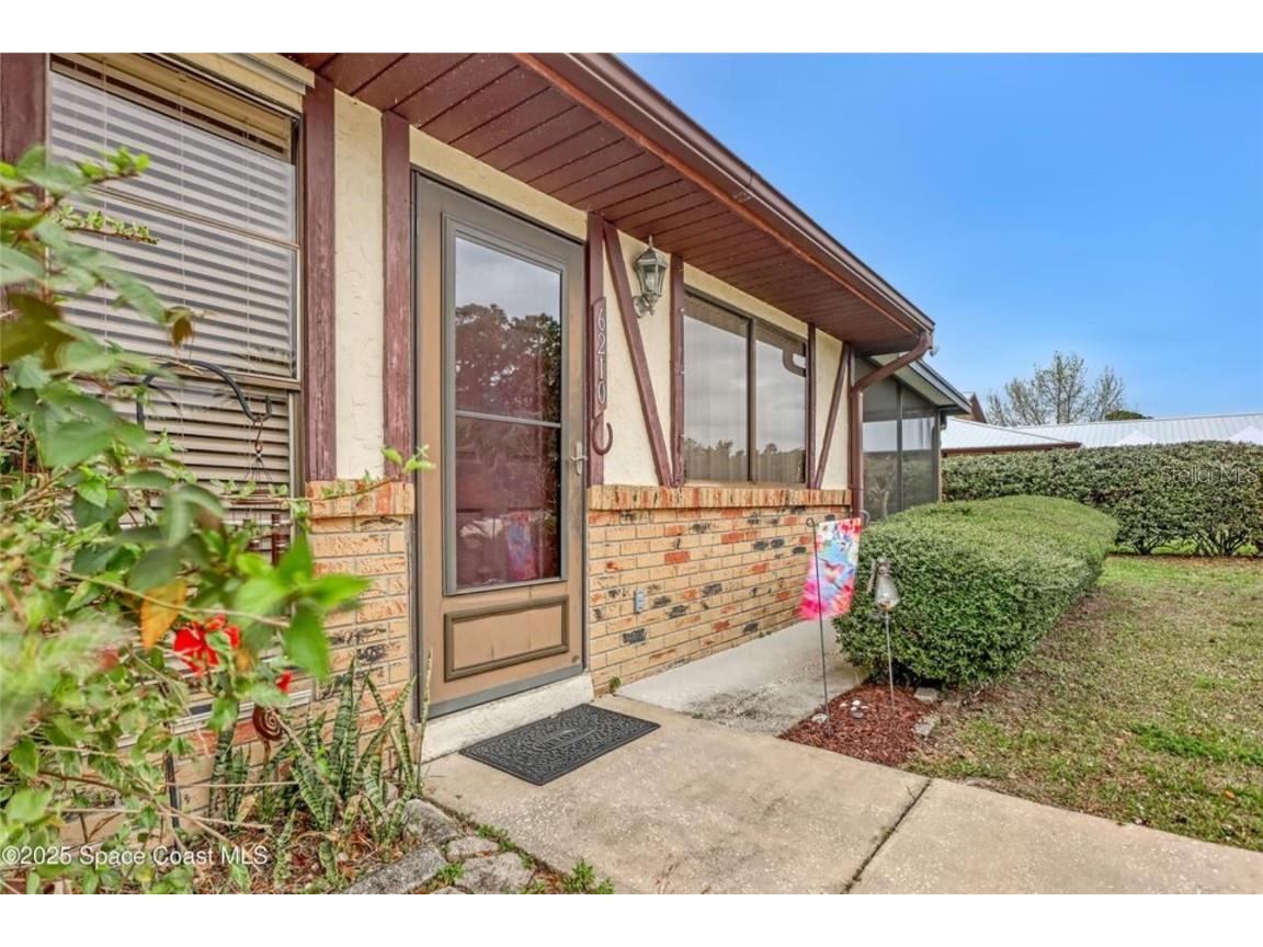 6210 Horseshoe Avenue Titusville FL 32780 O6281679 image1