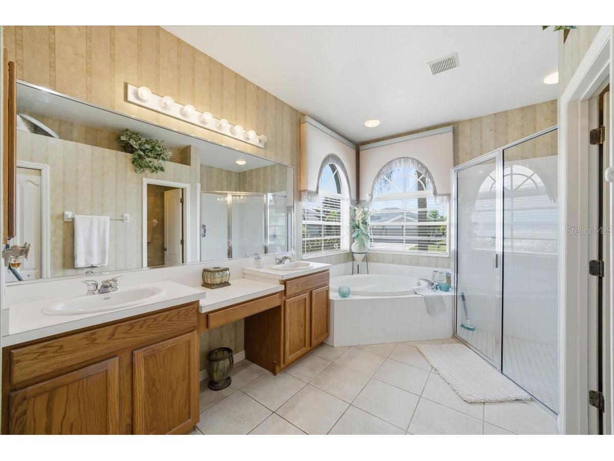 6210 Ikes Cabin Court Palmetto FL 34221 TB8503972 image35