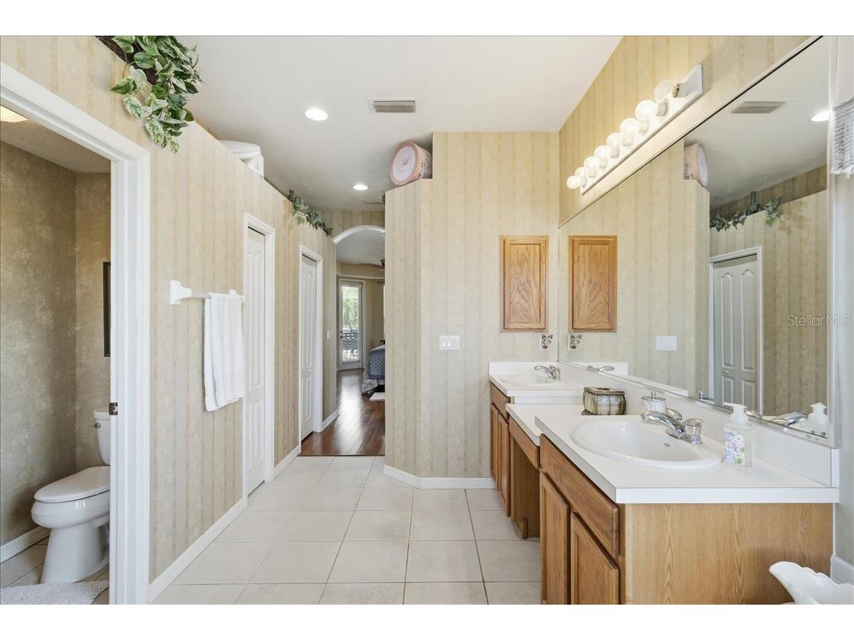 6210 Ikes Cabin Court Palmetto FL 34221 TB8503972 image40