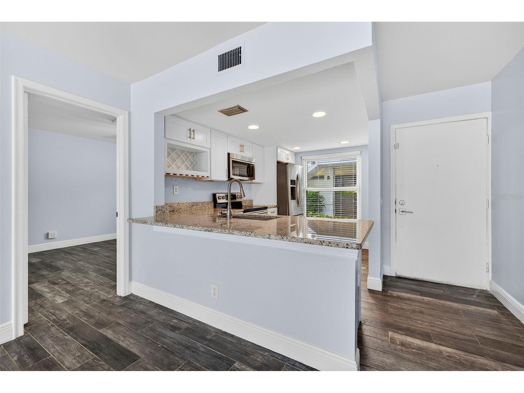 6210 Sun Boulevard #112 Saint Petersburg FL 33715 TB8477674 image6