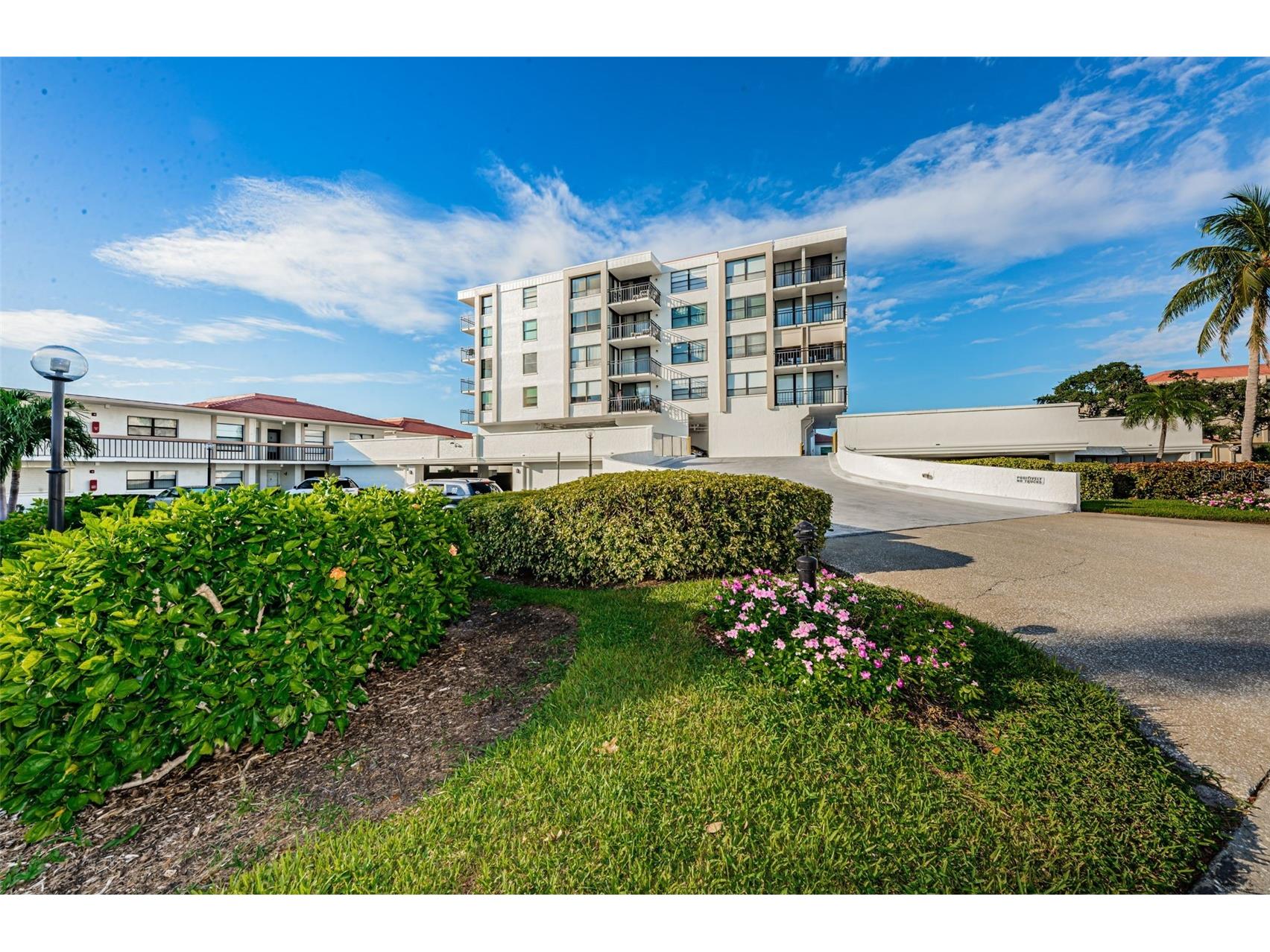 6210 Sun Boulevard #408 Saint Petersburg FL 33715 - BOCA CIEGA BAY TB8460411 image1