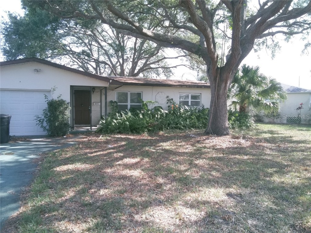 6211 18th Avenue N Saint Petersburg FL 33710 U8200509 image1