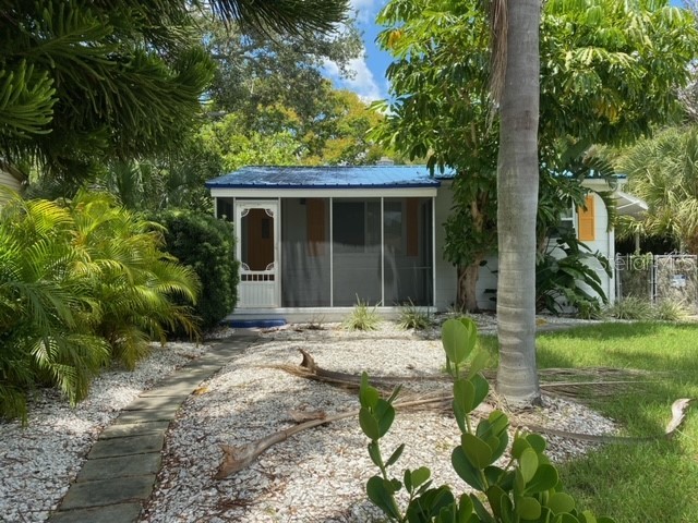 6211 5th Avenue S Saint Petersburg FL 33707 U8204407 image1