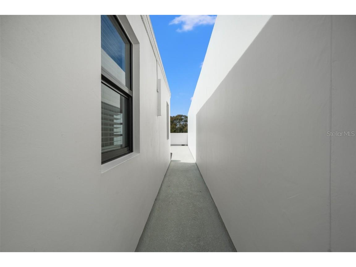 6211 64th Way N Pinellas Park FL 33781 TB8445339 image38