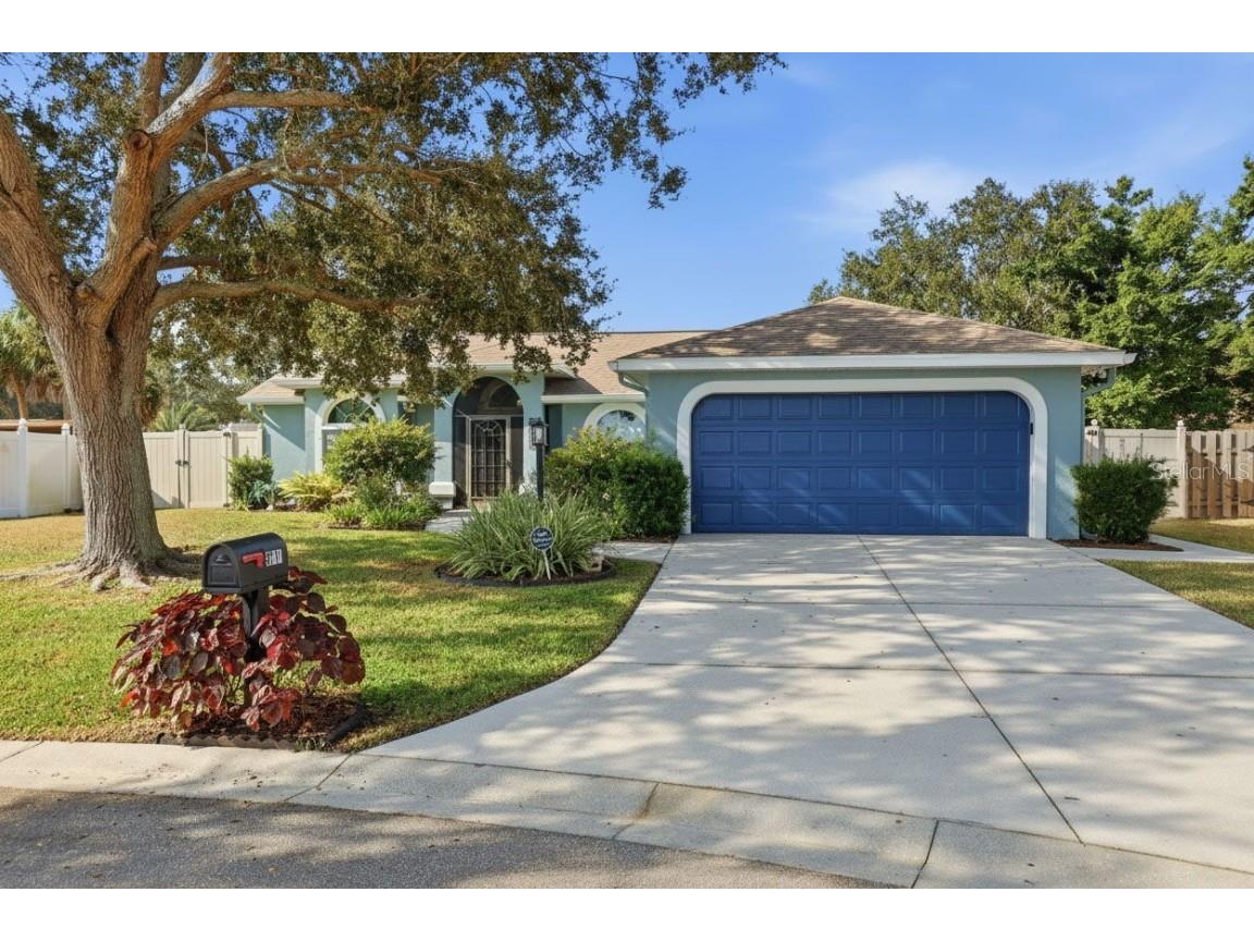 6211 65th Place E Palmetto FL 34221 TB8451431 image1