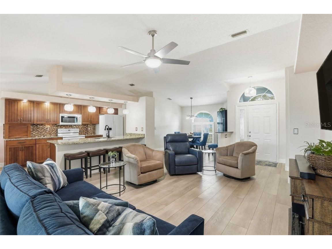 6211 65th Place E Palmetto FL 34221 TB8451431 image10