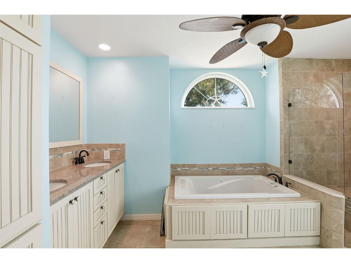 6211 65th Place E Palmetto FL 34221 TB8451431 image29