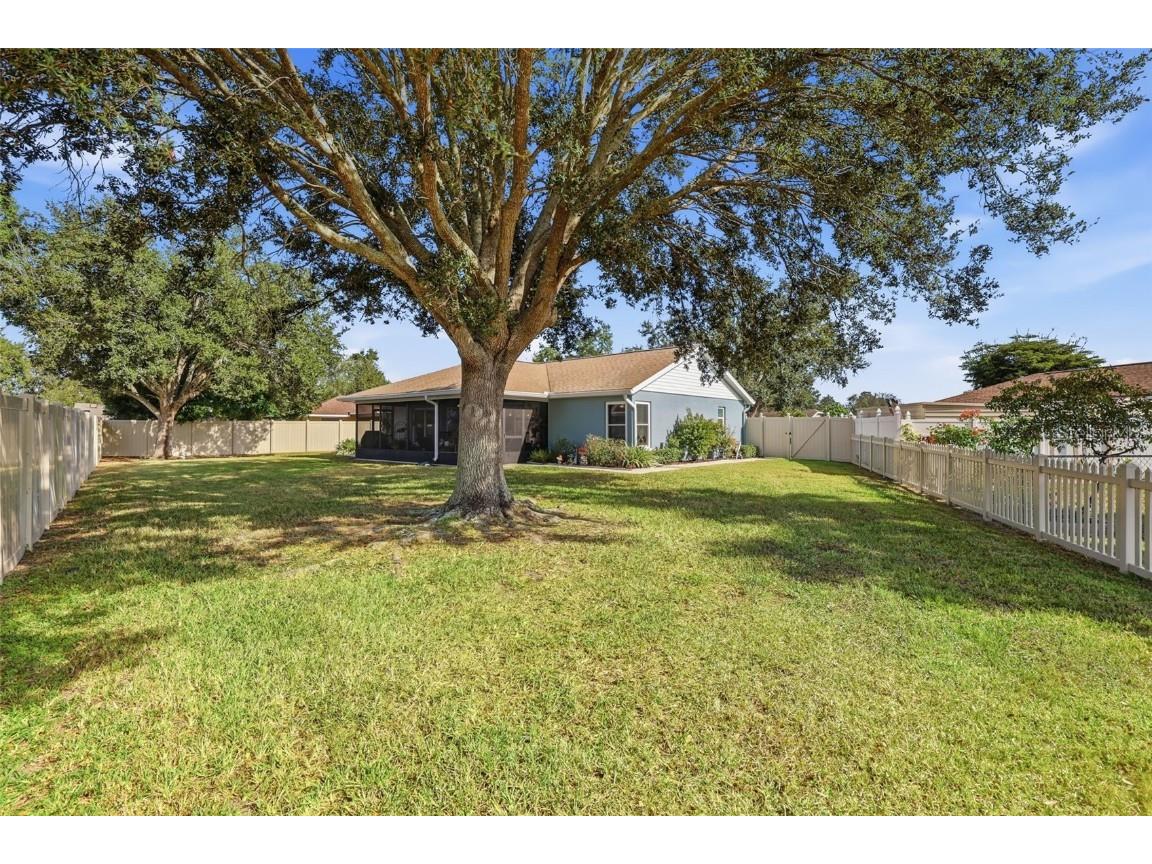 6211 65th Place E Palmetto FL 34221 TB8451431 image41