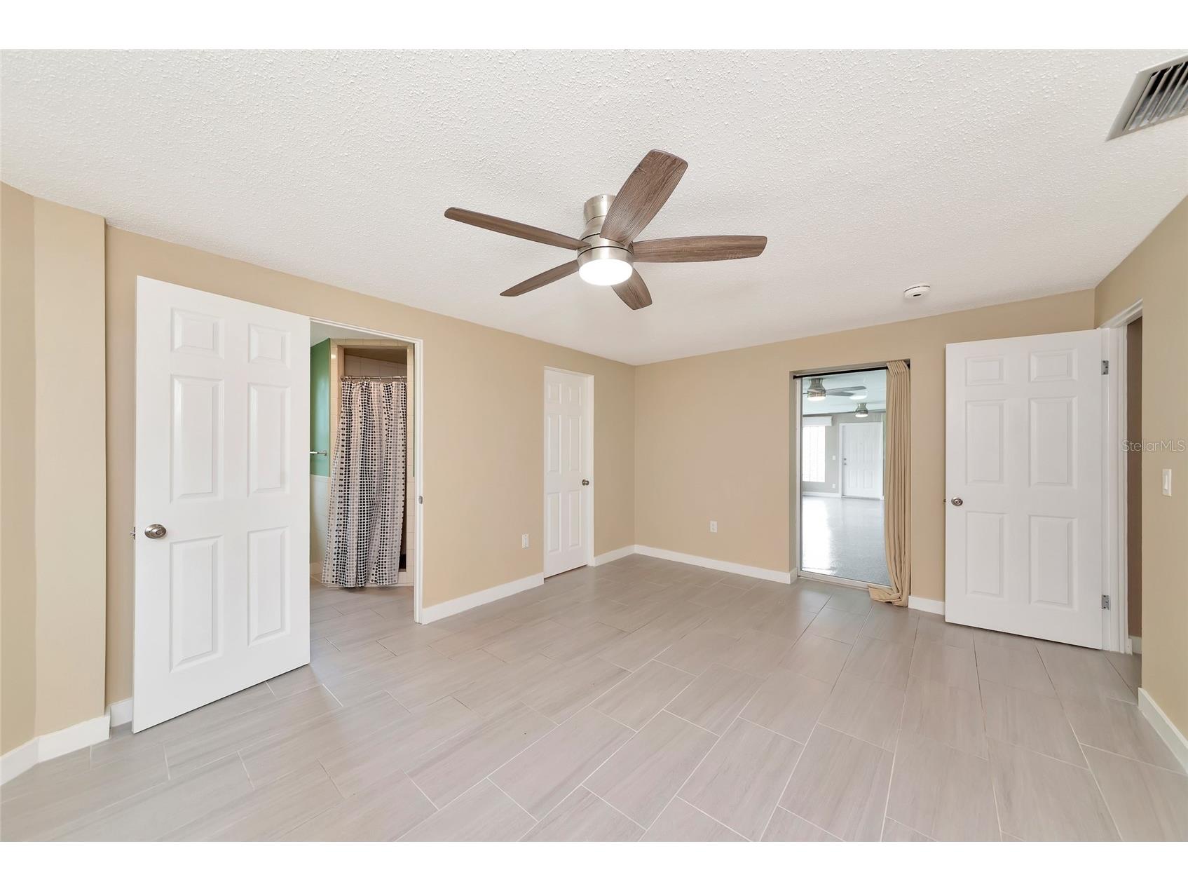 6211 Canary Street Sarasota FL 34241 - Twin Lakes A4696373 image22