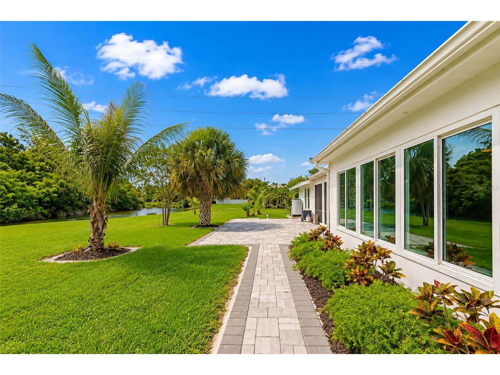 6211 Canary Street Sarasota FL 34241 - Twin Lakes A4696373 image41