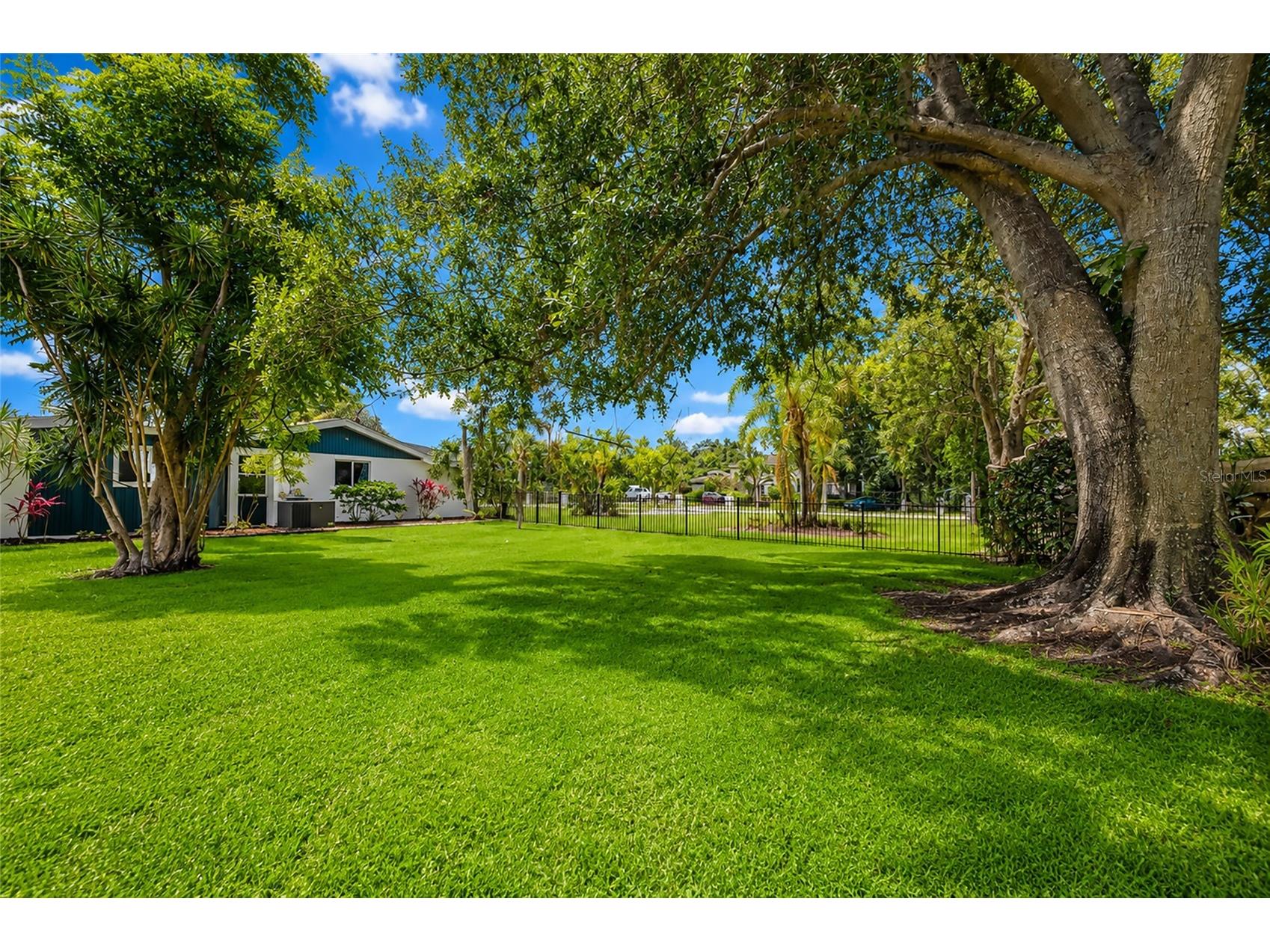6211 Canary Street Sarasota FL 34241 - Twin Lakes A4696373 image44