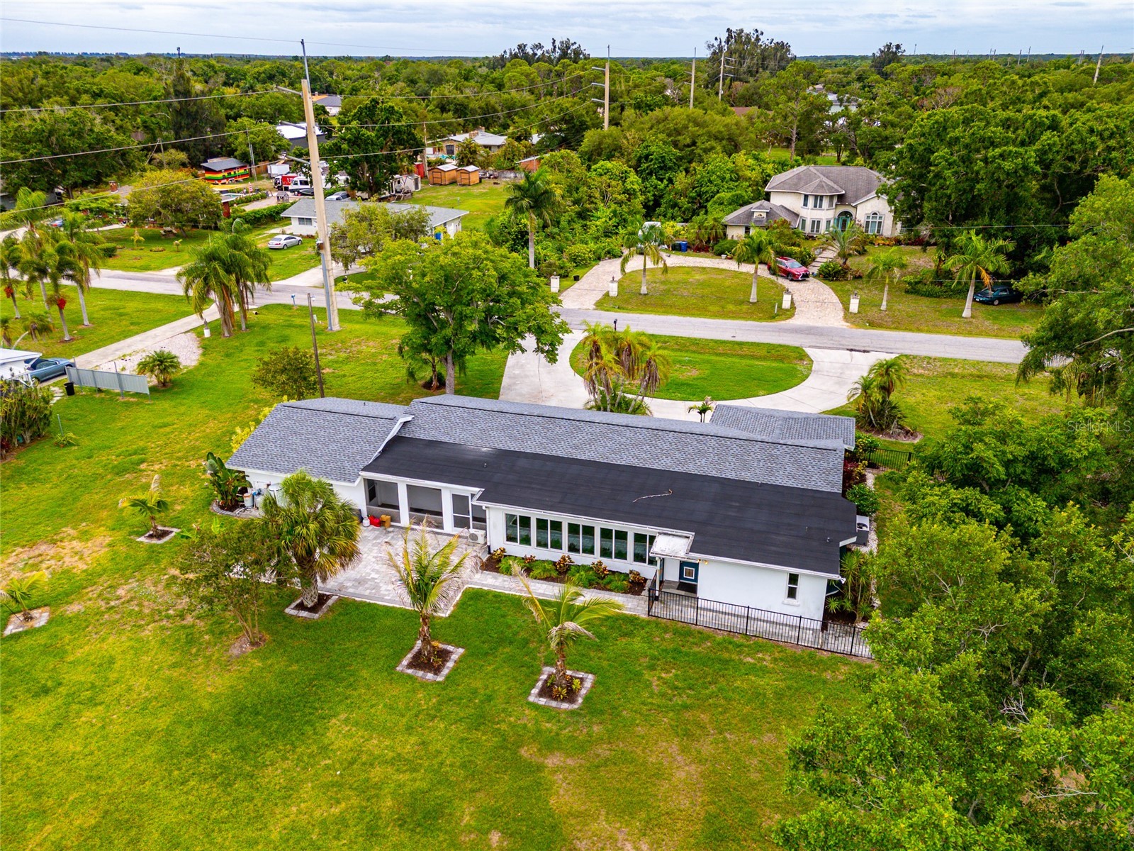 6211 Canary Street Sarasota FL 34241 - Twin Lakes A4696373 image50