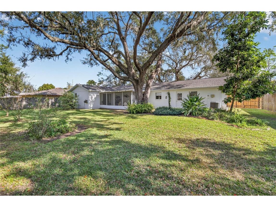 6211 Elm Square W Lakeland FL 33813 TB8452148 image58