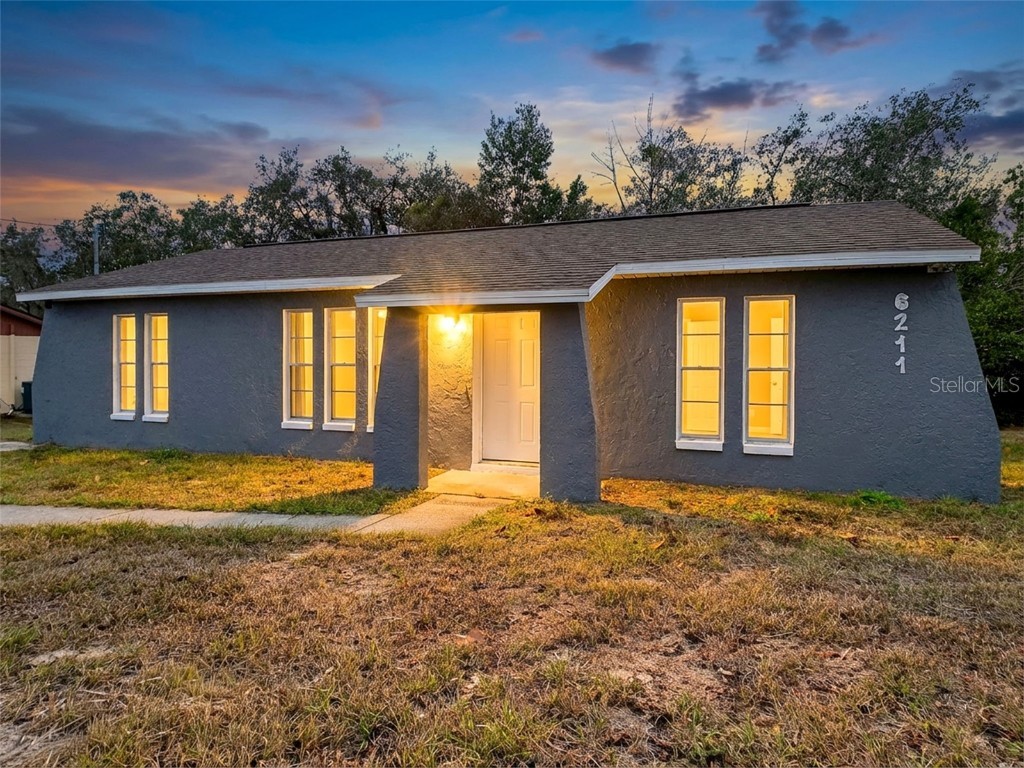 6211 Lorraine Lane Spring Hill FL 34608 W7881245 image1
