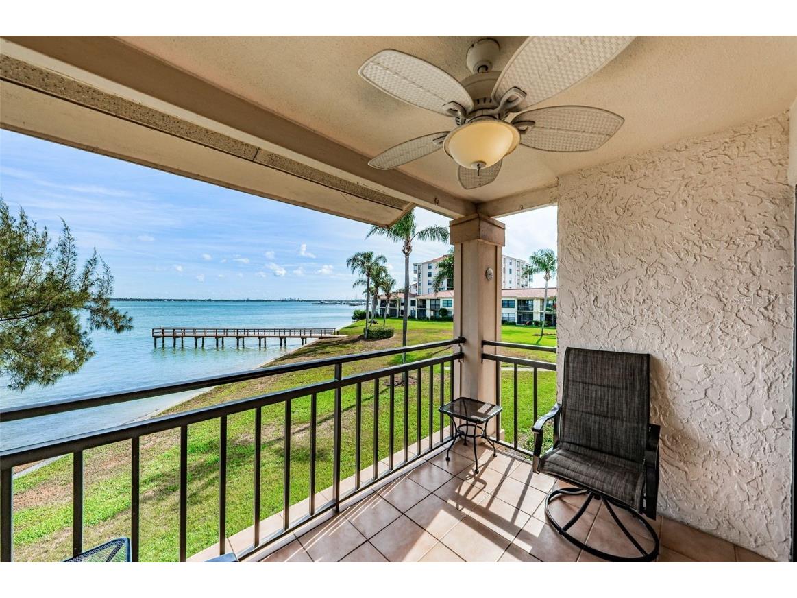 6211 Sun Boulevard #210 Saint Petersburg FL 33715 - BOCA CIEGA BAY U8196827 image1