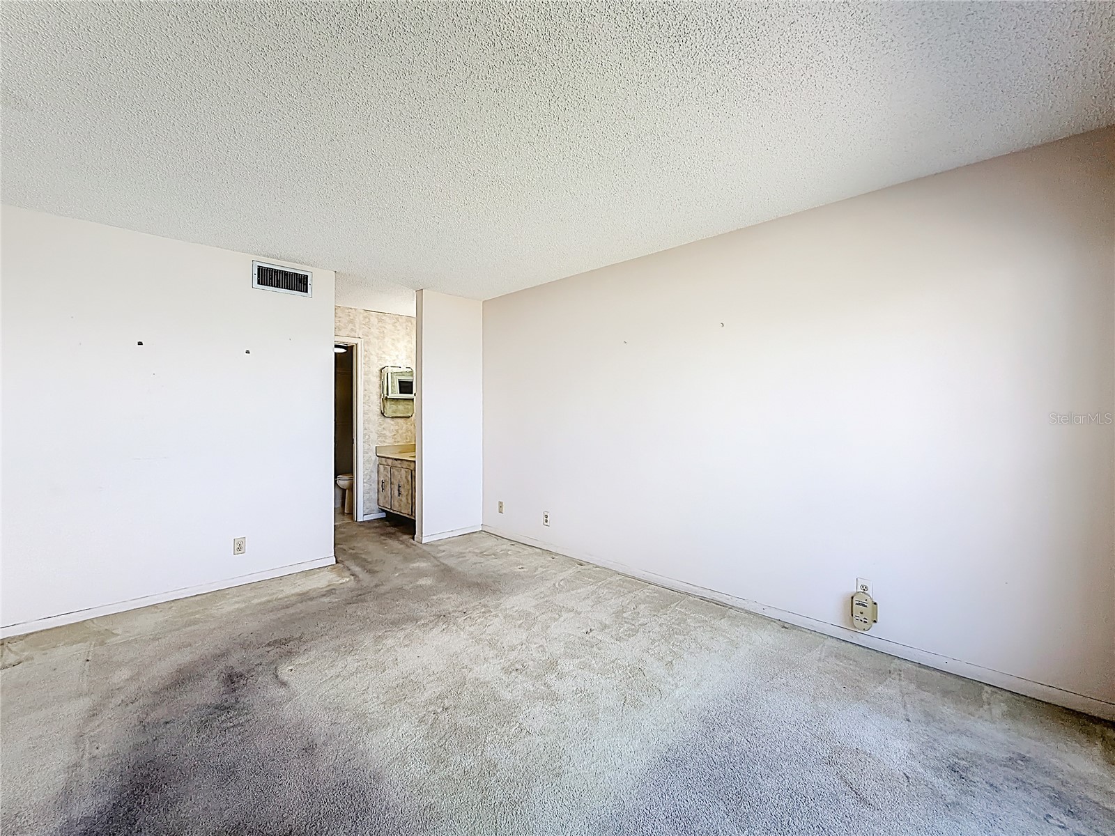 6211 Sun Boulevard #211 Saint Petersburg FL 33715 TB8486206 image10