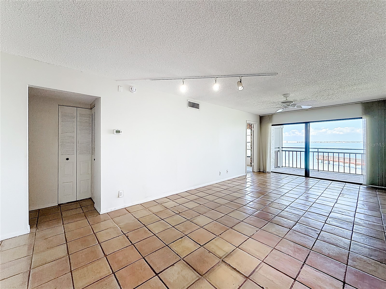 6211 Sun Boulevard #211 Saint Petersburg FL 33715 TB8486206 image8