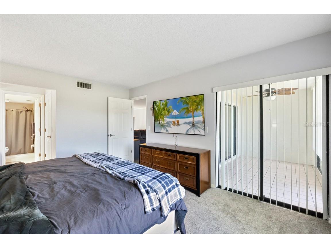 6211 Timber Lake Drive #B9 Sarasota FL 34243 A4641156 image16