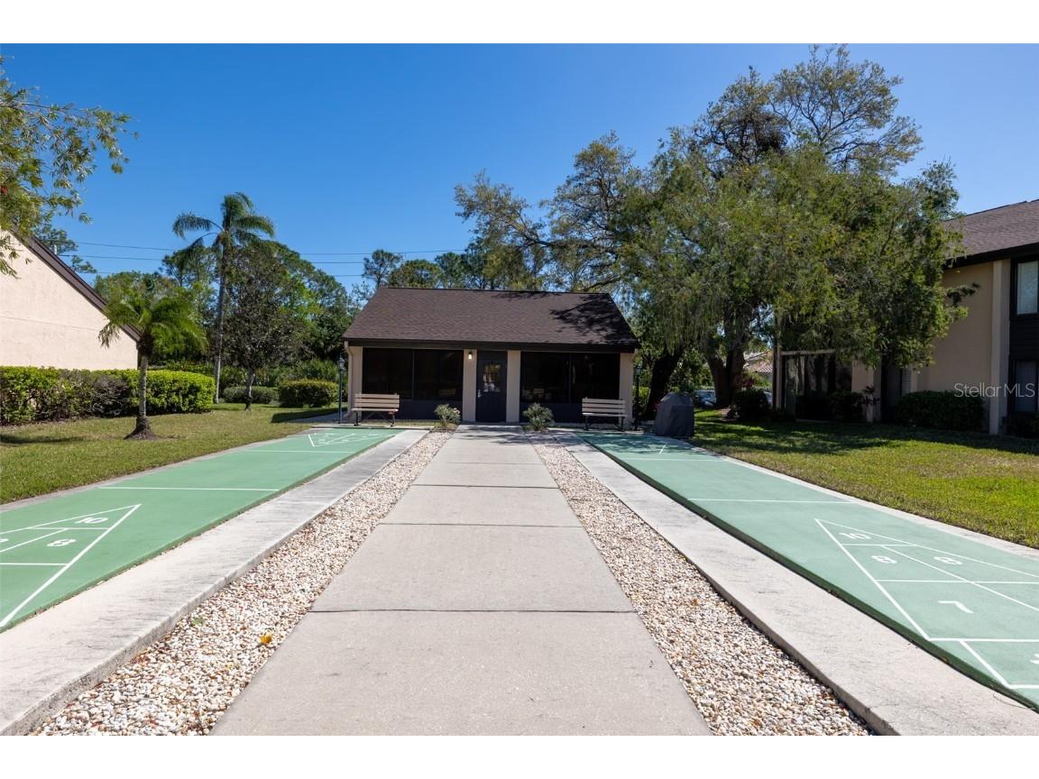 6211 Timber Lake Drive #B9 Sarasota FL 34243 A4641156 image31