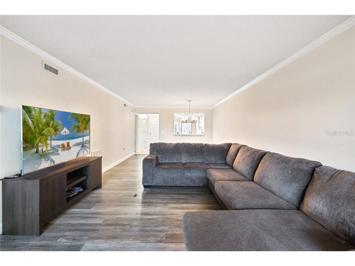 6211 Timber Lake Drive #B9 Sarasota FL 34243 A4641156 image8