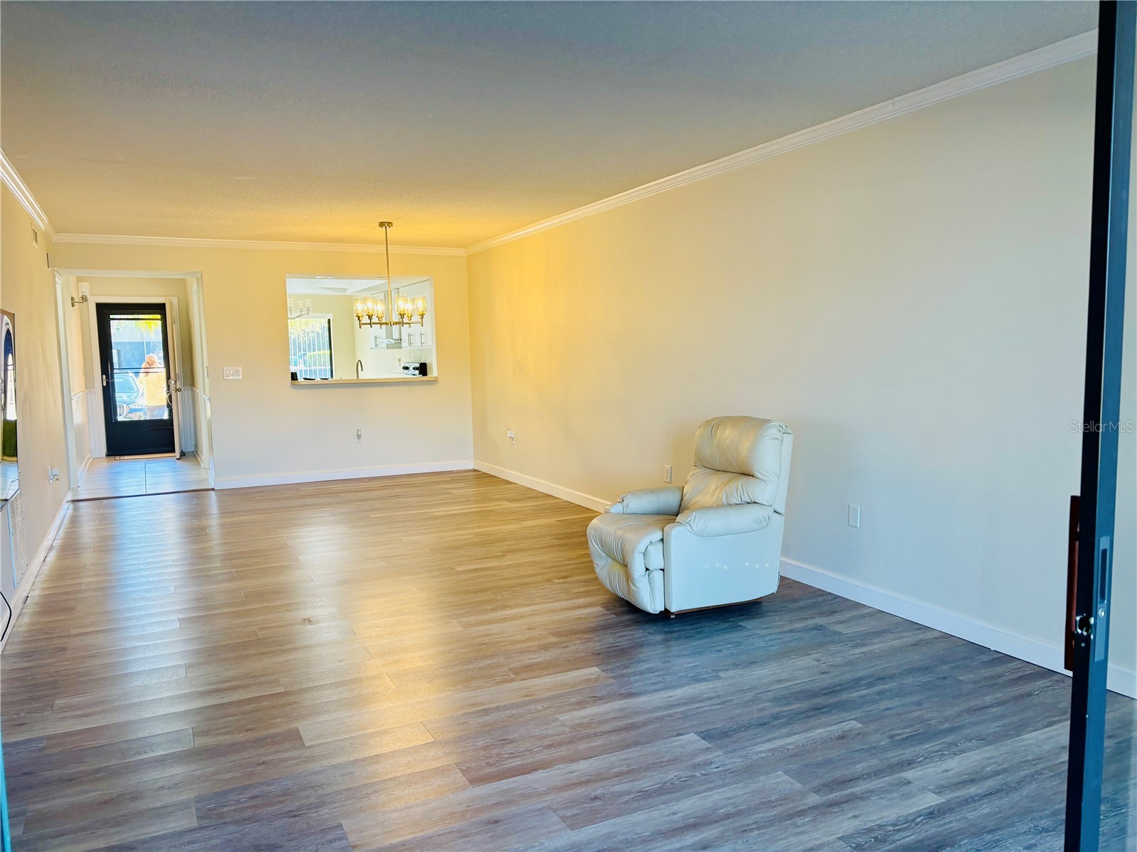 6211 Timber Lake Drive #B9 Sarasota FL 34243 A4682078 image10