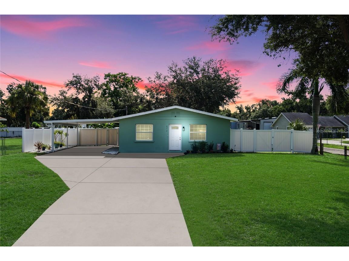 6212 121st Avenue E Parrish FL 34219 A4660192 image1