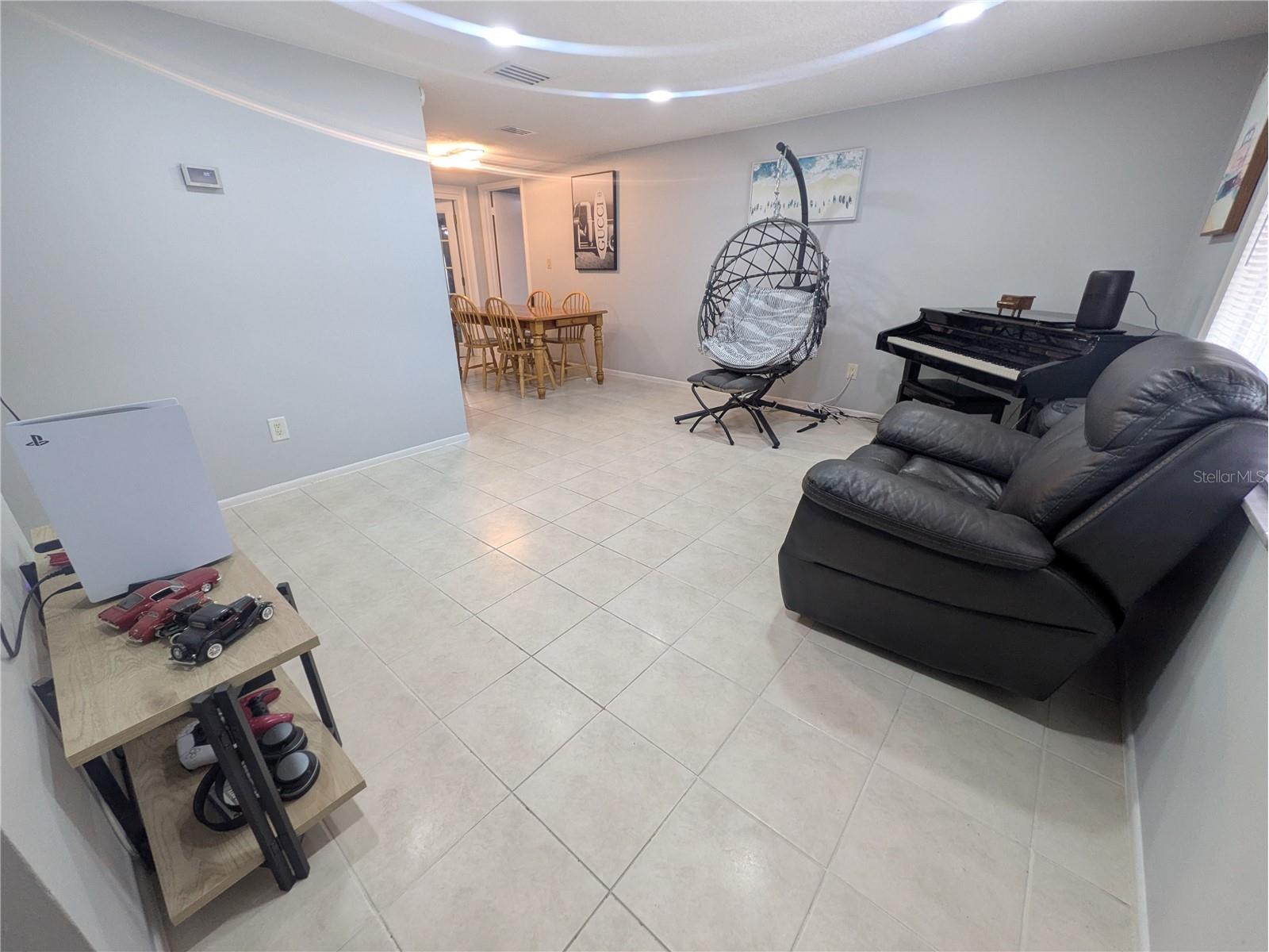 6212 18th Street Zephyrhills FL 33542 O6417311 image3