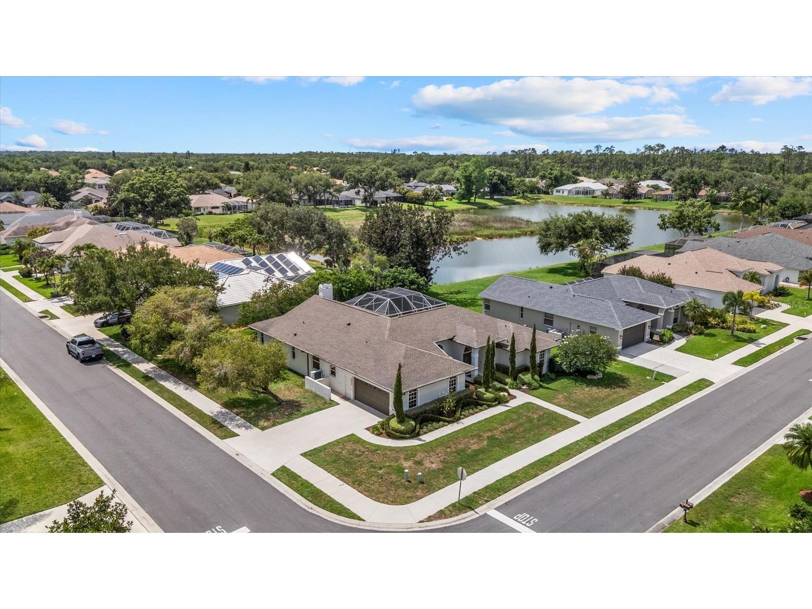 6212 Aventura Drive Sarasota FL 34241 A4695185 image46