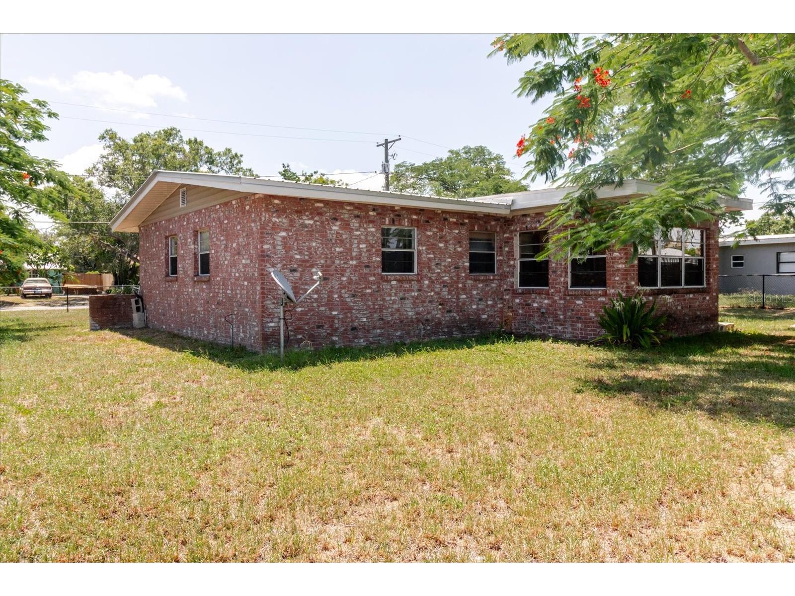 6212 Florida Circle W Apollo Beach FL 33572 TB8520697 image39