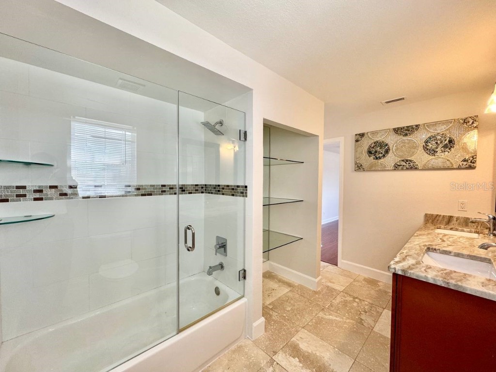 6212 N Grady Avenue Tampa FL 33614 TB8447469 image37