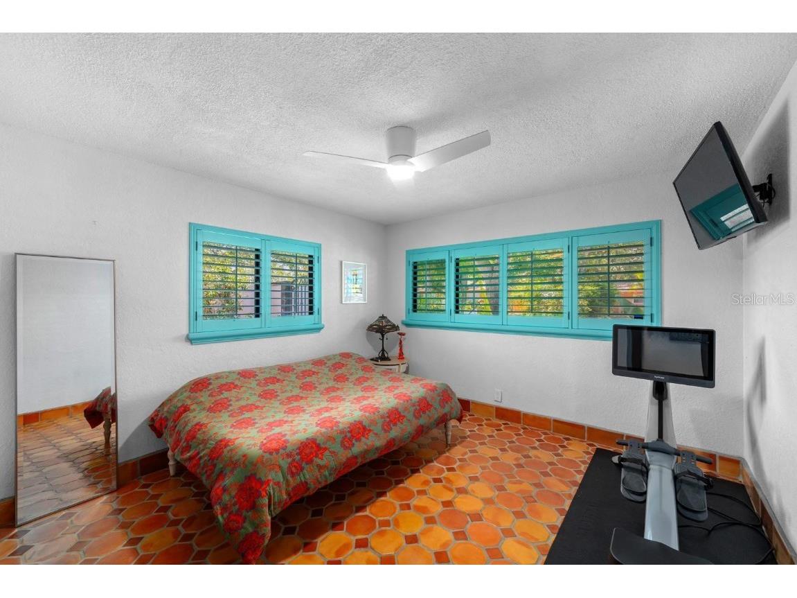 6213 12th Avenue S Gulfport FL 33707 TB8375239 image12