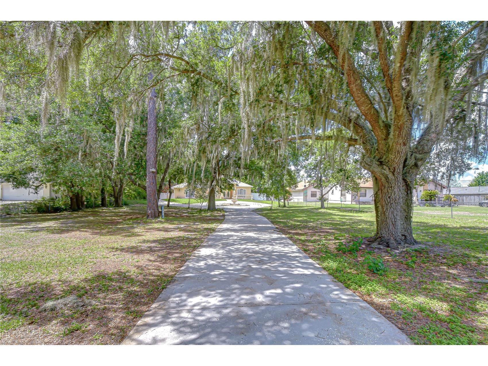 6213 Parkway Boulevard Land O Lakes FL 34639 TB8496730 image4