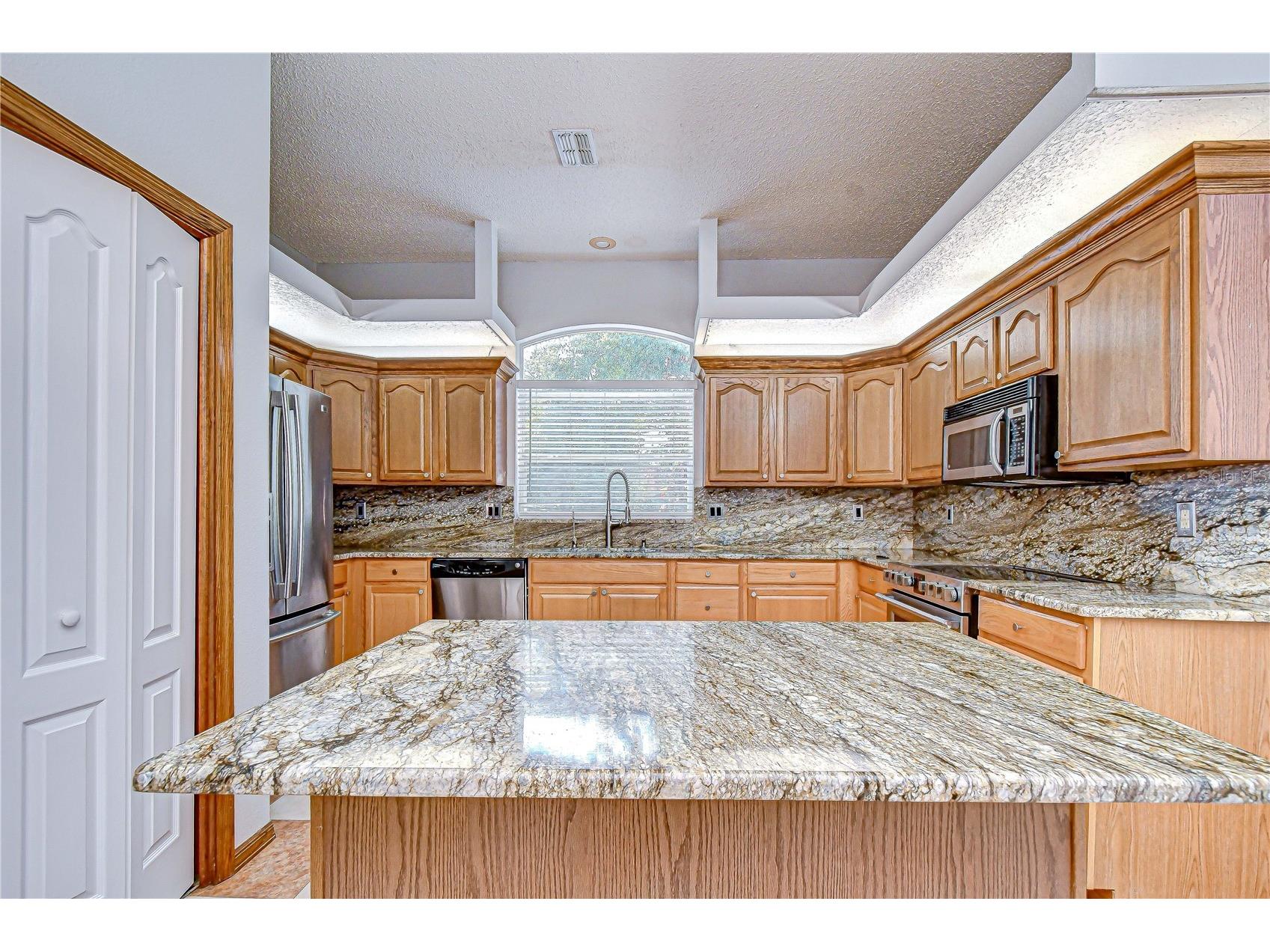 6213 Parkway Boulevard Land O Lakes FL 34639 TB8496730 image73