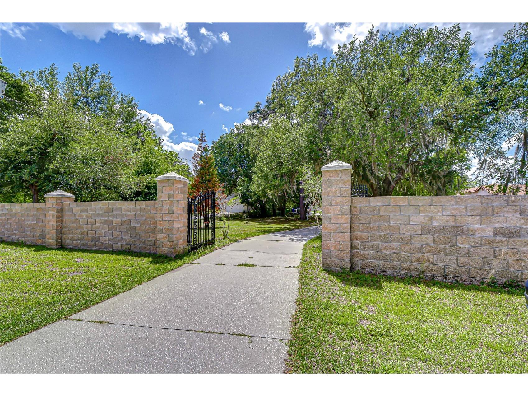 6213 Parkway Boulevard Land O Lakes FL 34639 TB8496730 image95