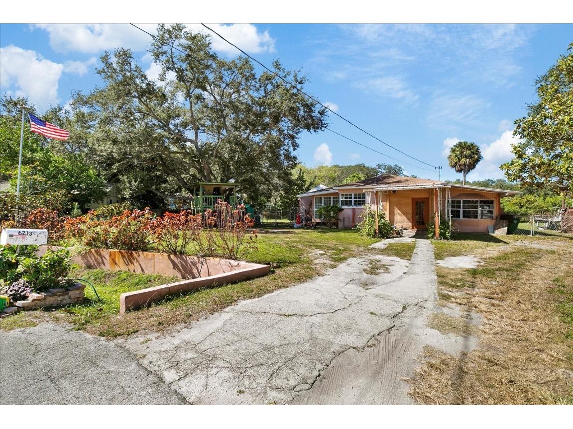 6213 S Foster Avenue Tampa FL 33611 U8219398 image1
