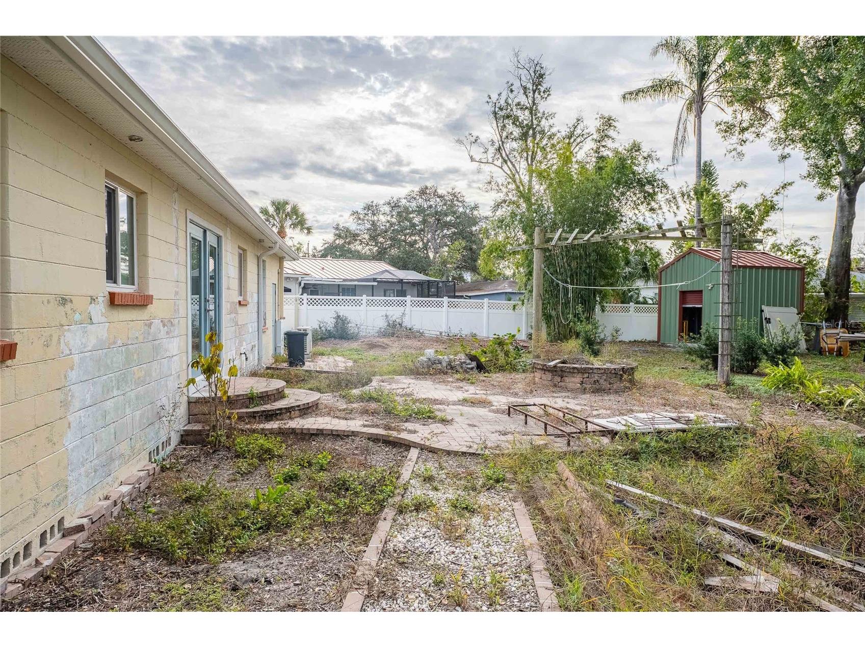6213 Sanders Drive Tampa FL 33611 TB8469173 image15